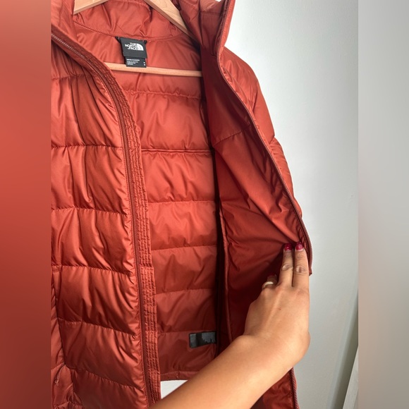 THE NORTH FACE 550 MEN’s  PUFFER JACKET - Picture 11 of 11